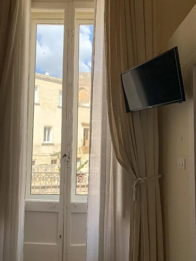 Bed & Breakfast 4 Balconi Rooms-Boutique B&B Lecce